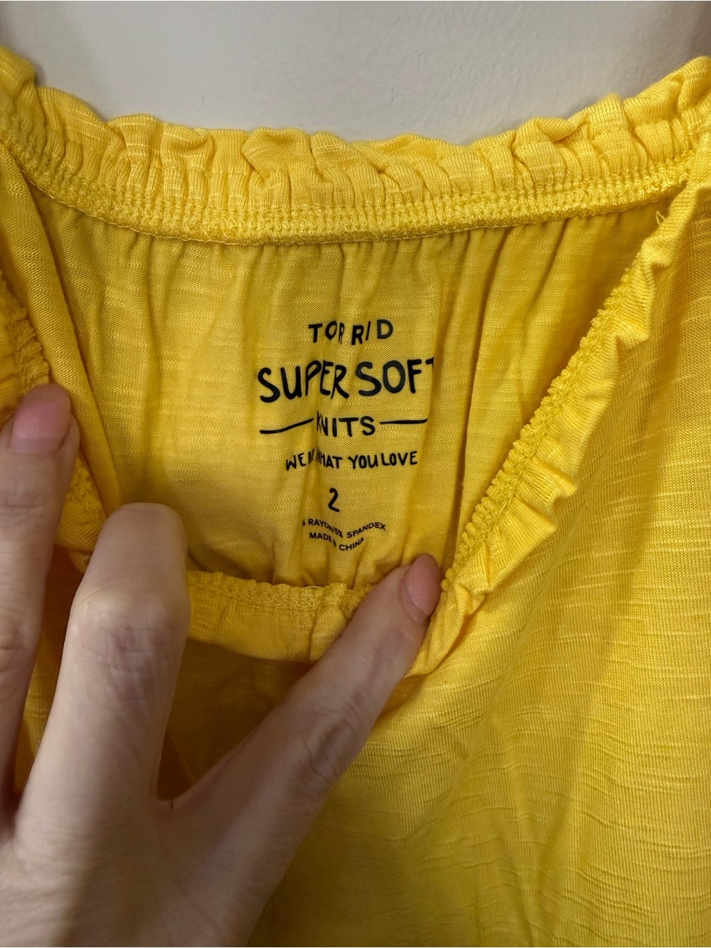 NWT Torrid Super Soft Flutter Sleeve Slub Peplum Tank, Size 2 (18/20), Yellow - Picture 3 of 6